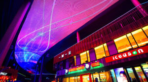 O maior telão de LED do Mundo atualmente skydome o maior painel led mundo 3