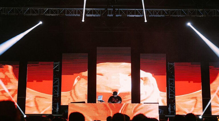 4 IDEIAS PARA GANHAR DESTAQUE EM EVENTOS COM PAINEL DE LED