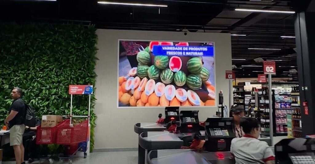 Painel de LED para Rede Krill Supermercados