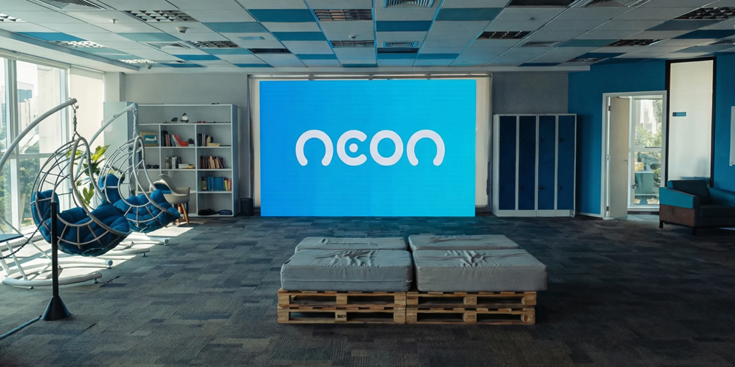 Escritótio — Tecnologia que Transformou o Banco NEON