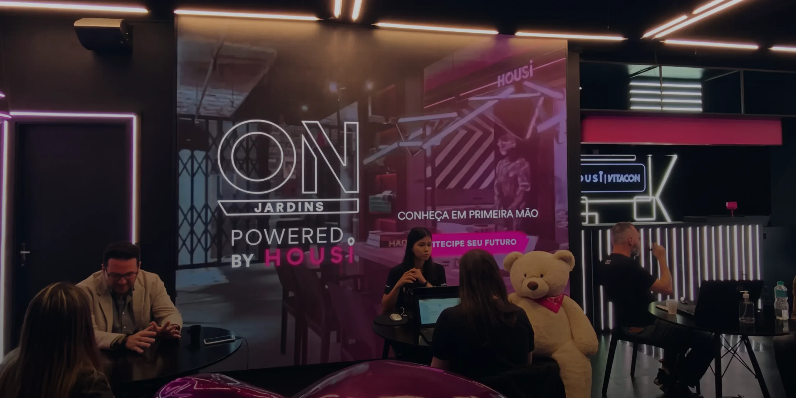 Lojas — Soluções da P1LED para a loja da oscar Freire em SP