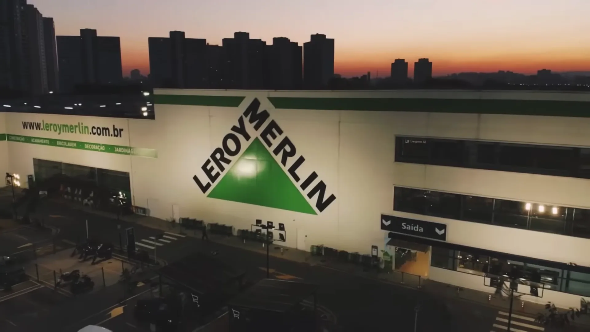 Fachada da Leroy Merlin